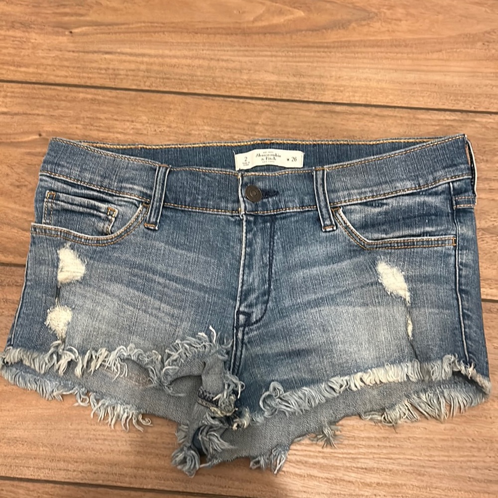 NWOT Abercrombie shorts